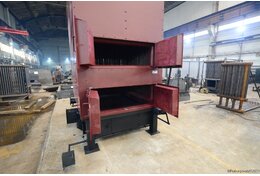 Промышленный котел на дровах